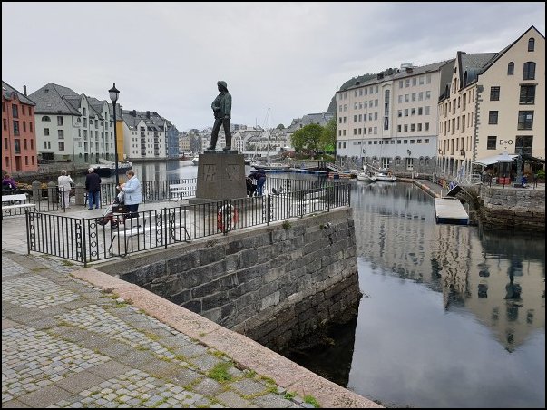 Alesund19007.jpg