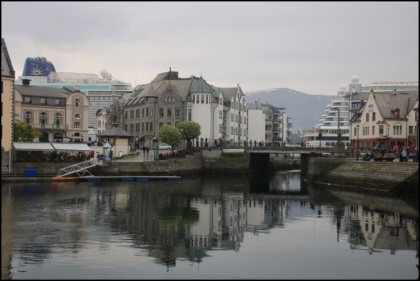 Alesund19011.jpg