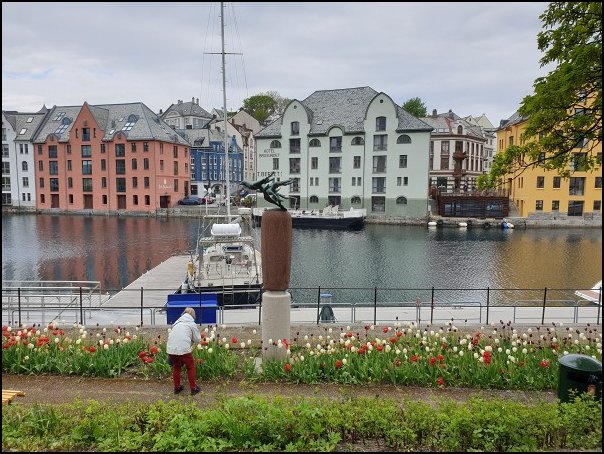 Alesund19043.jpg