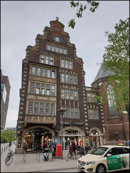 Hamburg19004.jpg
