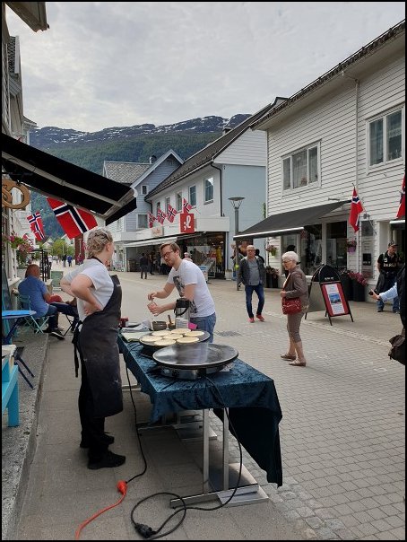 Nordfjord19013.jpg
