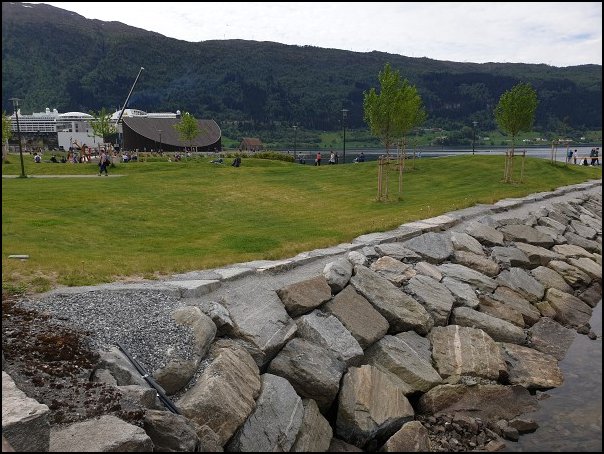 Nordfjord19027.jpg