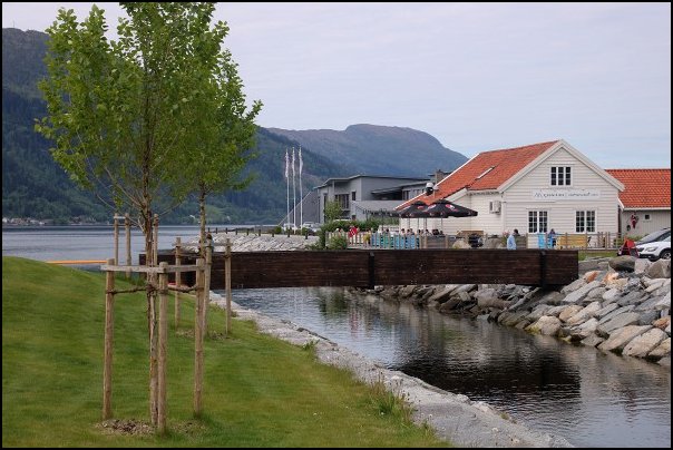 Nordfjord19030.jpg