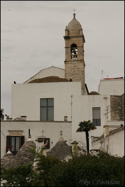 Alberobello001.jpg