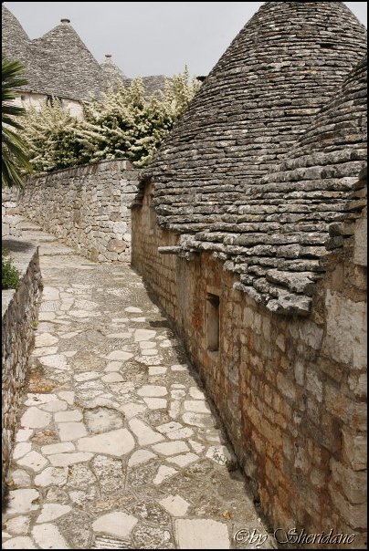 Alberobello005.jpg