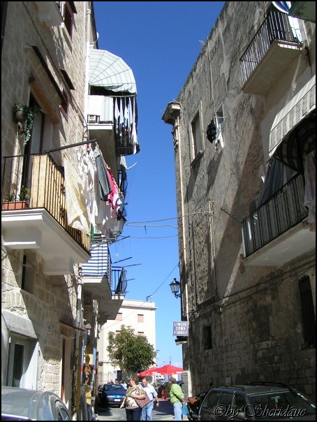 Bari008.jpg