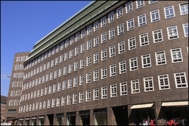Hamburg15_2012.jpg