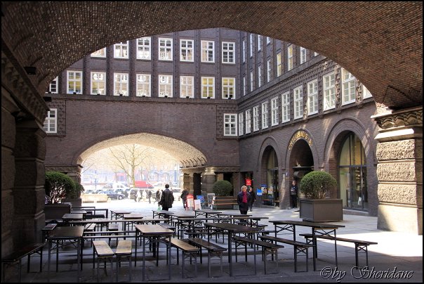 Hamburg16_2012.jpg