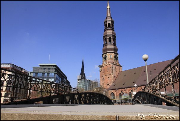 Hamburg20_2012.jpg