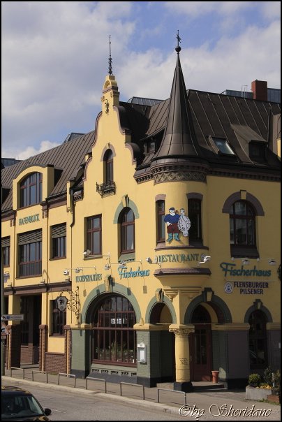Hamburg48_2012.jpg