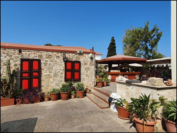 Rhodos21084.jpg