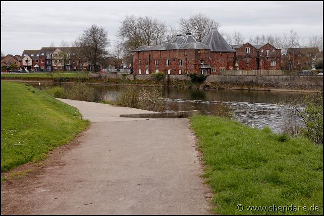 Exeter16022.jpg