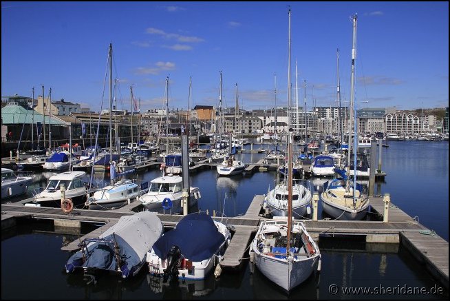 Plymouth16037.jpg