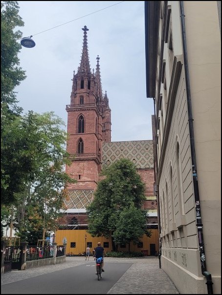 Basel22036.jpg