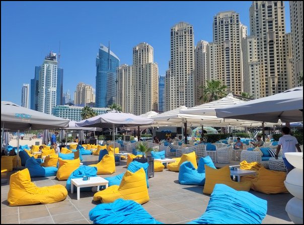 Dubai23028.jpg