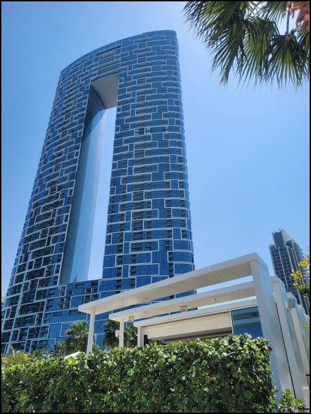 Dubai23031.jpg
