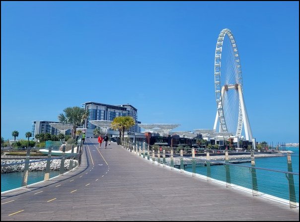 Dubai23035.jpg