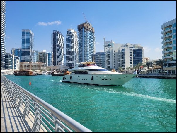 Dubai23055.jpg