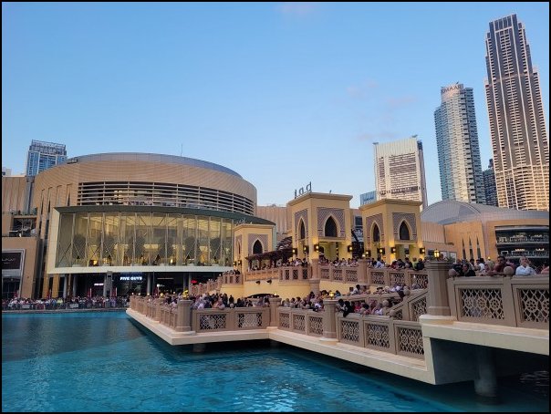 Dubai23081.jpg