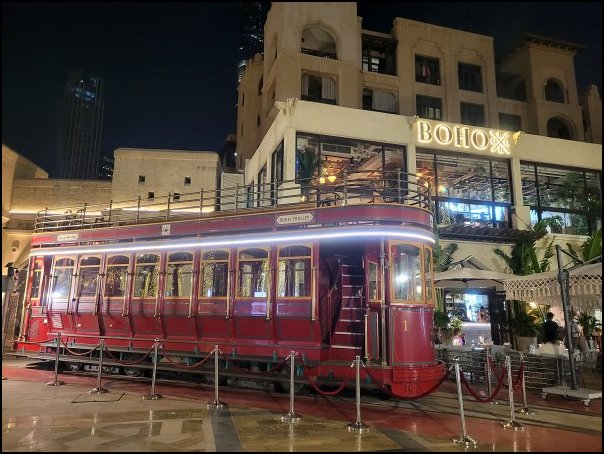 Dubai23098.jpg