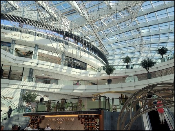 Dubai23180.jpg