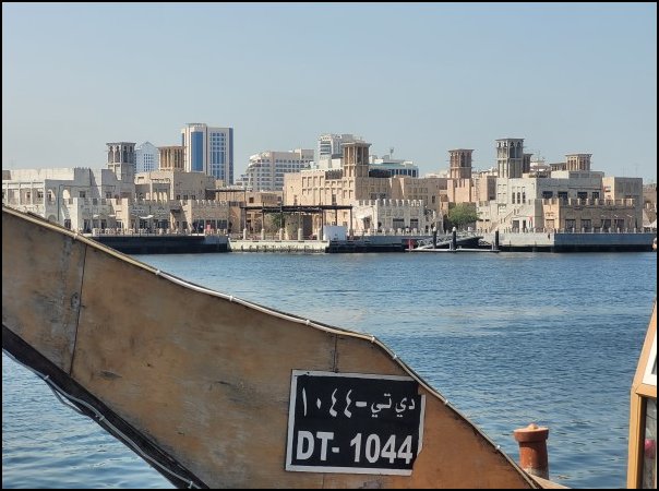 Dubai23217.jpg