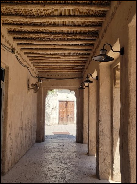 Dubai23235.jpg