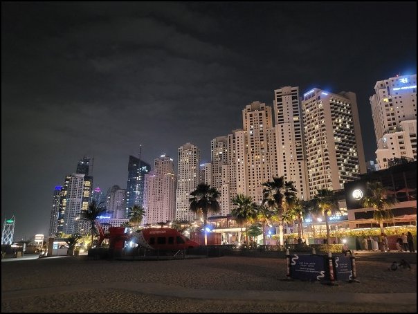 Dubai23280.jpg