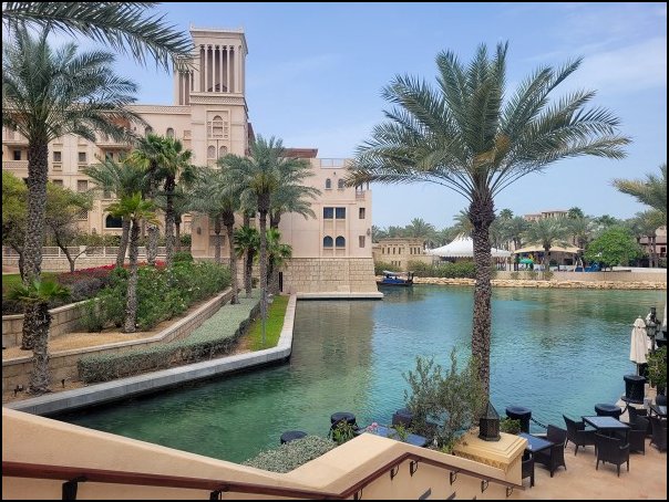 Dubai23301.jpg
