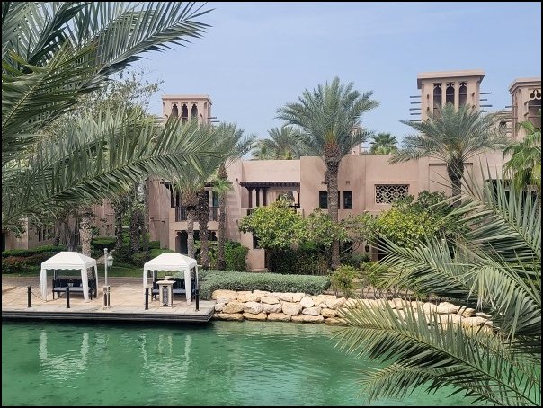 Dubai23302.jpg