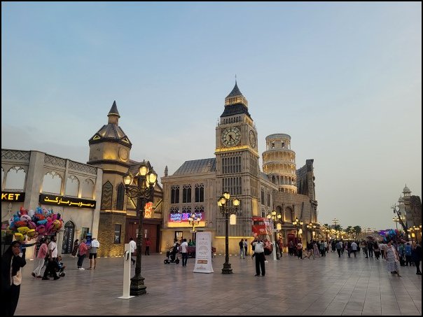Dubai23327.jpg