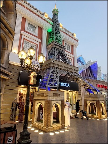 Dubai23330.jpg