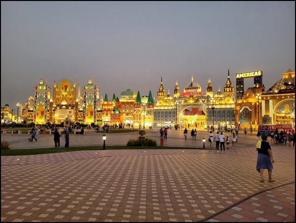 Dubai23339.jpg