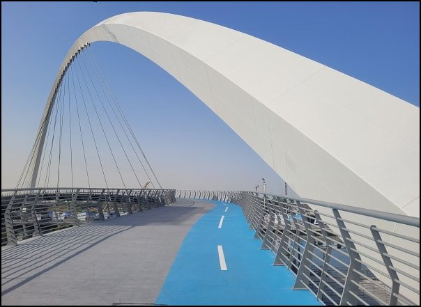 Dubai23378.jpg