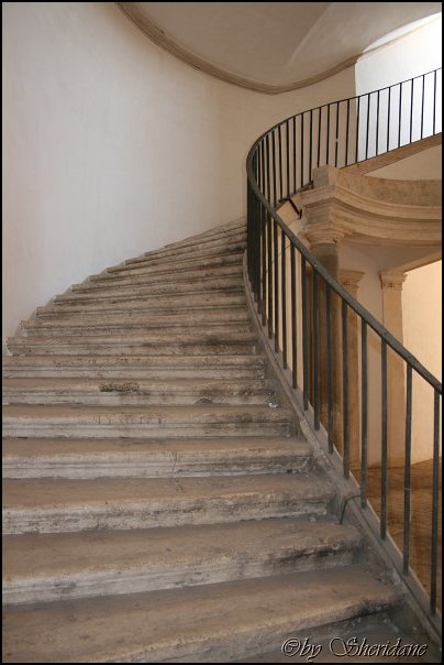 Rom033.jpg