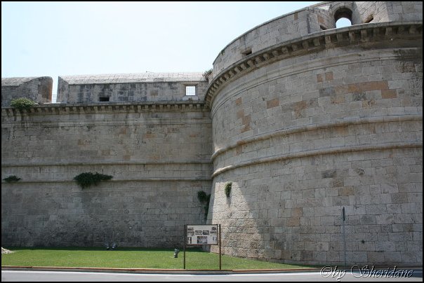 Rom043.jpg